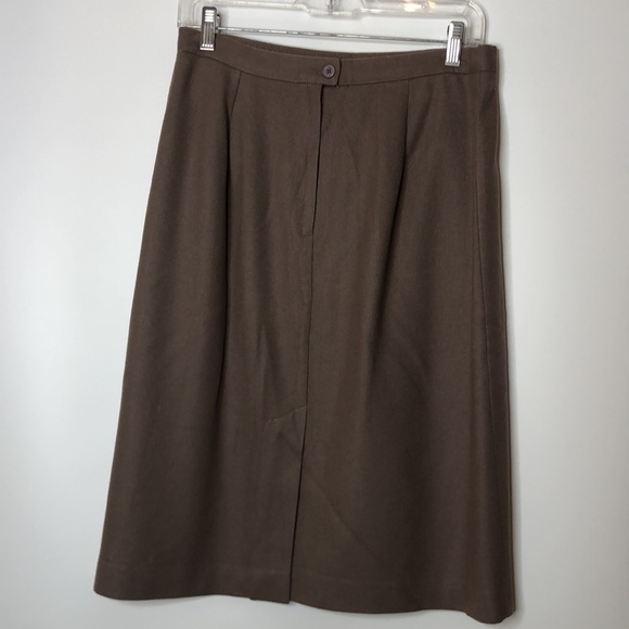 VINTAGE Briggs Women's Tan Back Slit Lined Skirt 100% Wool 14 PLUS SIZE - Picture 4 of 8